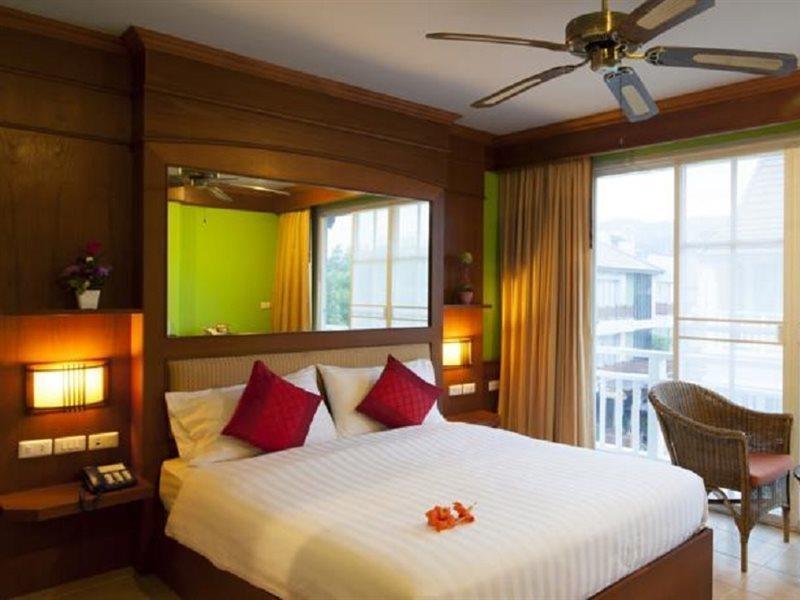 Chaba Kata Beach Hotel Ngoại thất bức ảnh