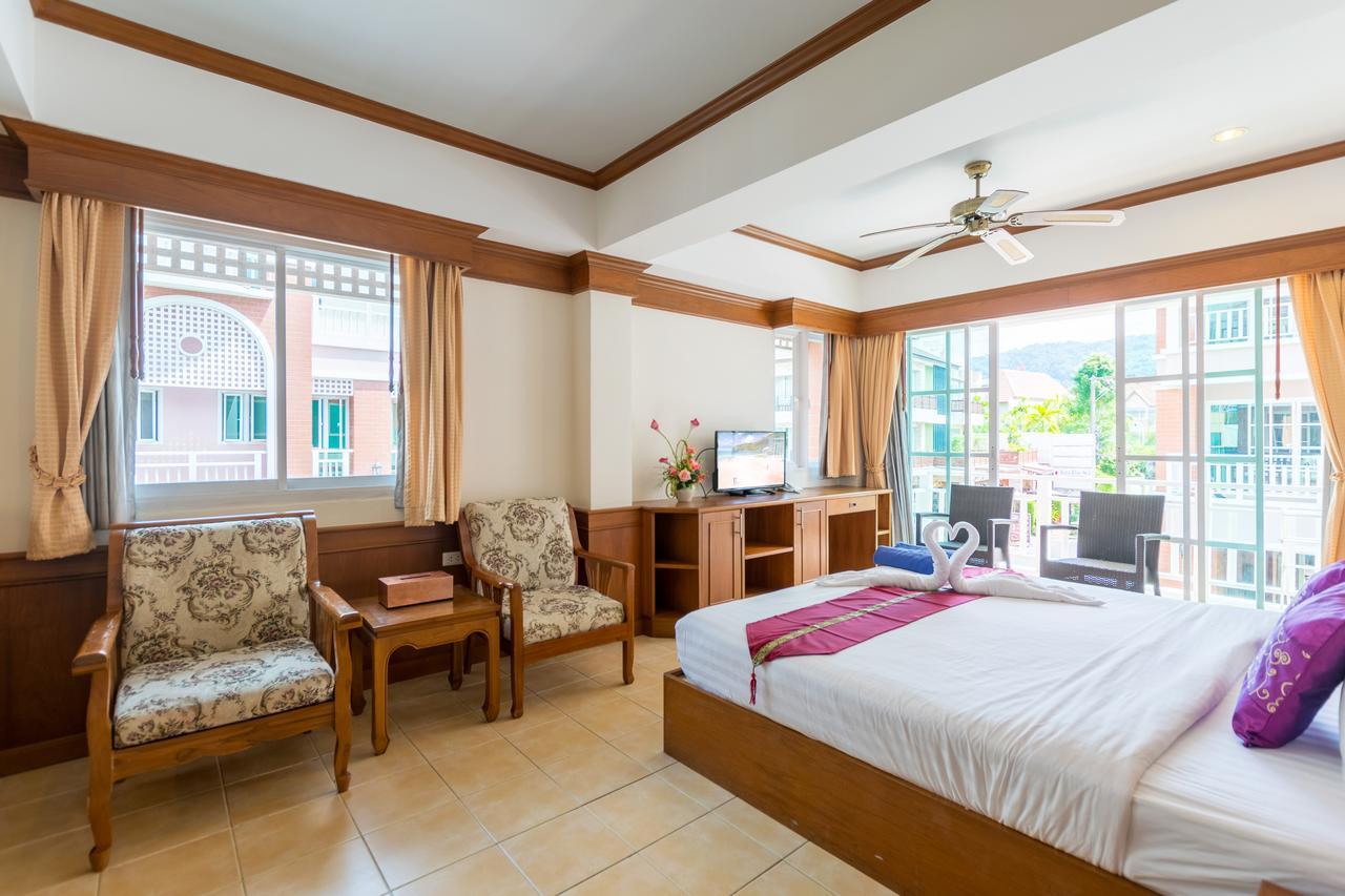 Chaba Kata Beach Hotel Phòng bức ảnh